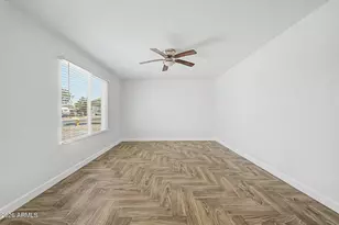 6521 W Turney Ave, Phoenix, AZ 85033 - Photo 8