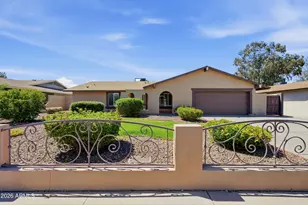 7949 W Devonshire Ave, Phoenix, AZ 85033 - Photo 1