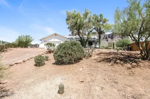 3961 N Val Vista Rd, Apache Junction, AZ 85119 - Photo 1