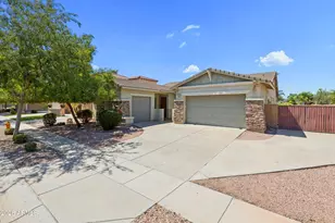 662 E Torrey Pines Pl, Chandler, AZ 85249 - Photo 4