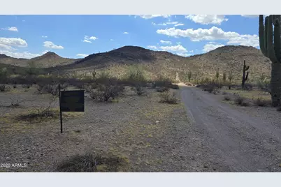 311Xx W Cloud Road #-, Wittmann, AZ 85361 - Photo 1