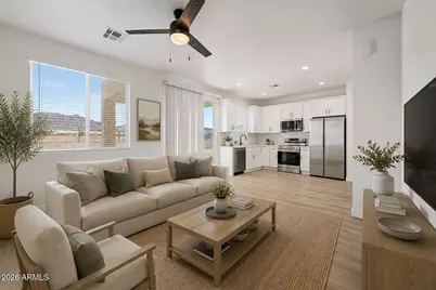 141 W Latona Road, Phoenix, AZ 85041 - Photo 1