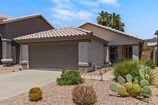 5018 W Wikieup Ln, Glendale, AZ 85308 - Photo 1