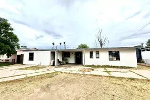 3248 E Holly St, Phoenix, AZ 85008 - Photo 1