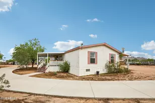 1926 N Main Dr, Apache Junction, AZ 85120 - Photo 6