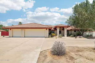 618 N La Loma Ave, Litchfield Park, AZ 85340 - Photo 1