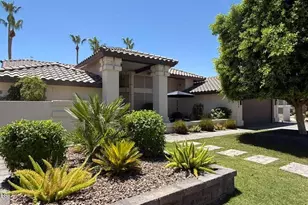 3543 E Amberwood Dr, Phoenix, AZ 85048 - Photo 1