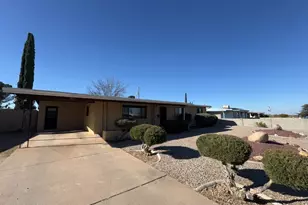 189 E James Dr, Sierra Vista, AZ 85635 - Photo 1