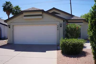 240 S Laveen Drive, Chandler, AZ 85226 - Photo 1