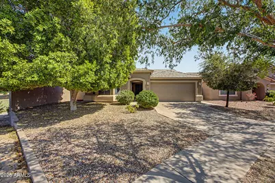 1743 E Branham Lane, Phoenix, AZ 85042 - Photo 1