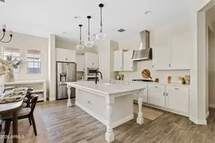 224 W Fellars Dr, Phoenix, AZ 85023 - Photo 1