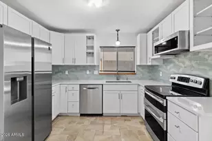 730 N Sycamore, Mesa, AZ 85201 - Photo 1
