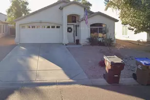 515 E Angeline Ave, San Tan Valley, AZ 85140 - Photo 1