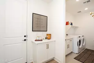 2121 W Sonoran Desert Dr, Phoenix, AZ 85085 - Photo 1