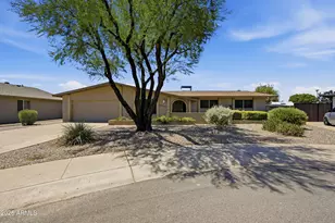 4806 S Kachina Dr, Tempe, AZ 85282 - Photo 1