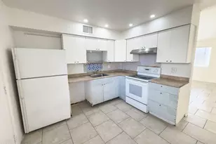 308 E Vogel Ave, Phoenix, AZ 85020 - Photo 1