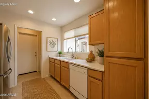 10389 W Burnett Rd, Peoria, AZ 85382 - Photo 14