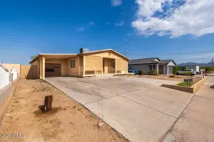 621 S 4th St, Avondale, AZ 85323 - Photo 2