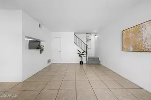 5206 N 42nd Ln, Phoenix, AZ 85019 - Photo 10