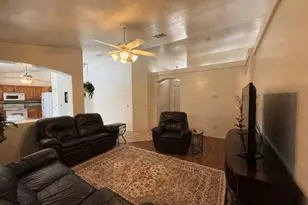 11213 W Hobbit Dr, Arizona City, AZ 85123 - Photo 4