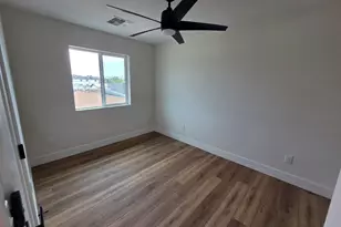 824 N 11th Ave, Phoenix, AZ 85007 - Photo 8