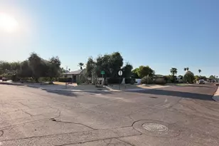 4702 N 70th St, Scottsdale, AZ 85251 - Photo 1