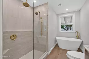 8631 E Sage Dr, Scottsdale, AZ 85250 - Photo 28
