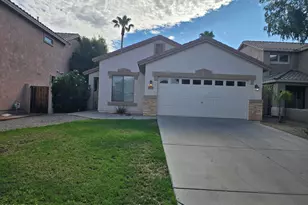 909 S Nielson St, Gilbert, AZ 85296 - Photo 1