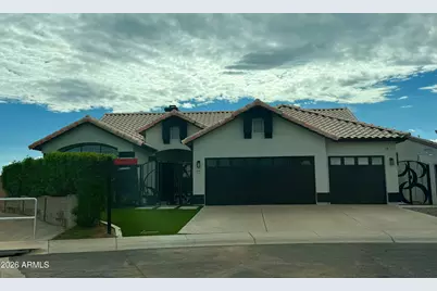 18608 N 35th Place, Phoenix, AZ 85050 - Photo 1