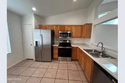 8416 W Monterey Way, Phoenix, AZ 85037 - Photo 8