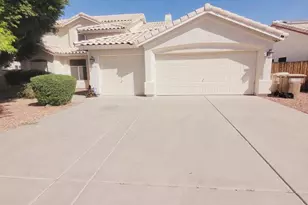 8720 W Kathleen Rd, Peoria, AZ 85382 - Photo 1