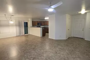 9619 N 82nd Glen, Peoria, AZ 85345 - Photo 1