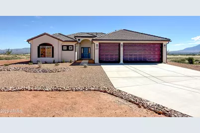 10117 S Vaquero Circle #Lot 205, Hereford, AZ 85615 - Photo 1