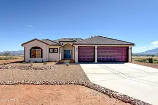 10117 S Vaquero Circle, Hereford, AZ 85615 - Photo 1