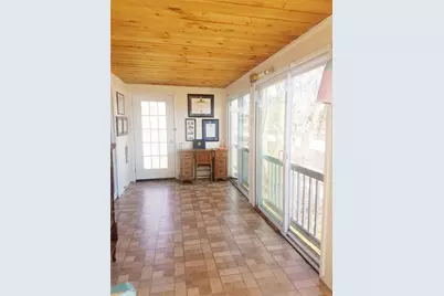 8 Katzman Place, Newport, RI 02840 - Photo 14