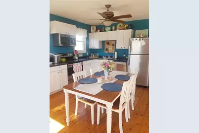 8 Katzman Place, Newport, RI 02840 - Photo 4