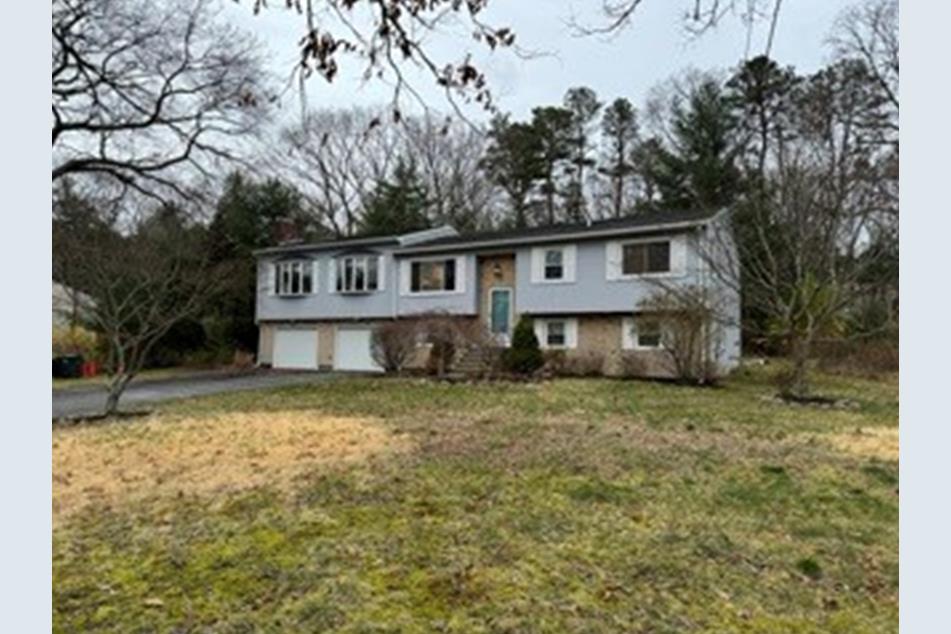 106 Reservoir Rd, Coventry, RI 02816 MLS 1356949 Coldwell Banker