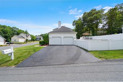 375 Congress Street, Woonsocket, RI 02895 - Photo 4