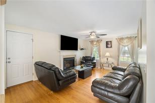375 Congress St, Woonsocket, RI 02895 - Photo 6