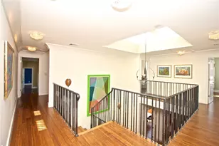 203 Coggeshall Ave, Newport, RI 02840 - Photo 34