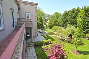 203 Coggeshall Ave, Newport, RI 02840 - Photo 46