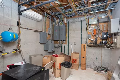 345 Valley Road, Middletown, RI 02842 - Photo 30