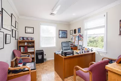 345 Valley Road, Middletown, RI 02842 - Photo 10