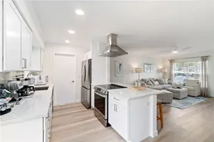 2581 Poinciana St, Other, FL 34105 - Photo 14