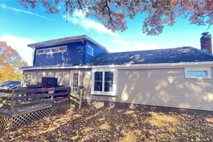 39 Louise St, Woonsocket, RI 02895 - Photo 12