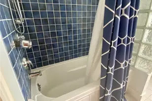 235 Spring St, Newport, RI 02840 - Photo 8