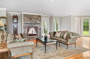 41 Castle Hill Ave, Newport, RI 02840 - Photo 20