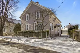55 Walnut St, Johnston, RI 02919 - Photo 2
