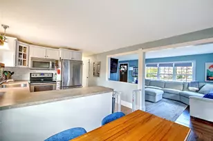 4 Hillcrest Ave, Smithfield, RI 02828 - Photo 12