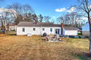 4 Hillcrest Ave, Smithfield, RI 02828 - Photo 34